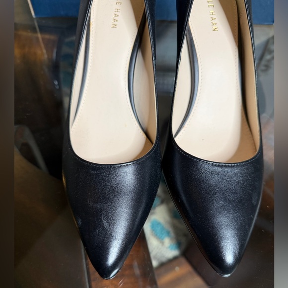 New Cole Haan Low Comfy Black‎ Heels Size 8 - Picture 3 of 15